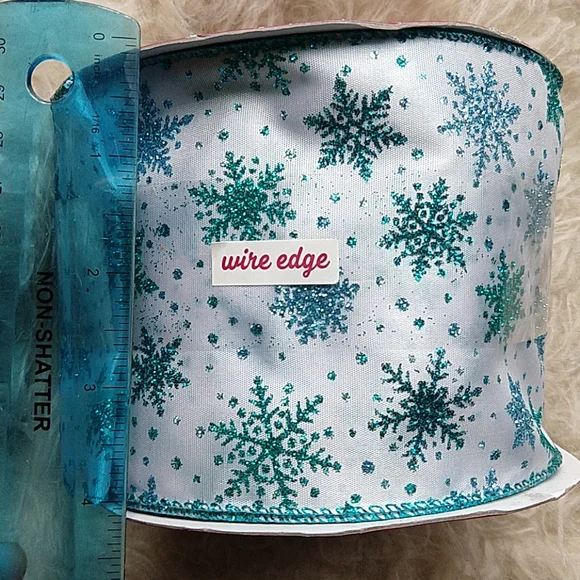 40' Sparkling Teal Snowflake 4' Wire Ribbon Fancy Big Bow - Picture 2 of 4